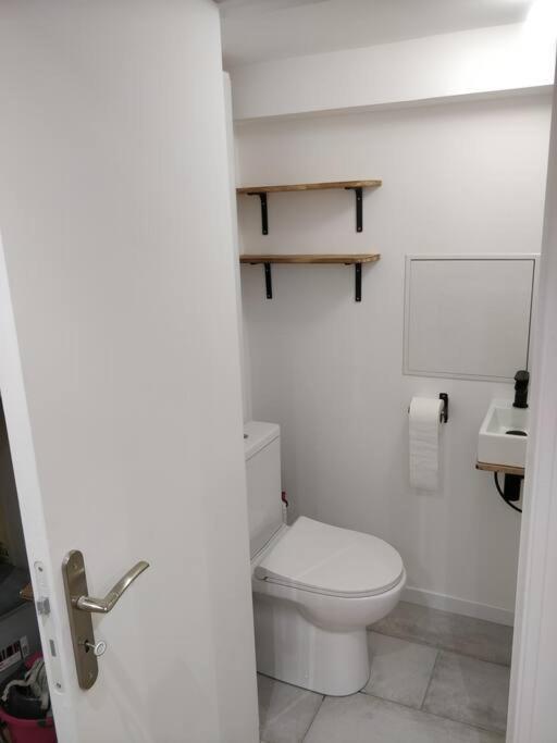 Sleep-In-Montpellier, Gaya, 6 Pers, Ecusson Apartment Exterior photo